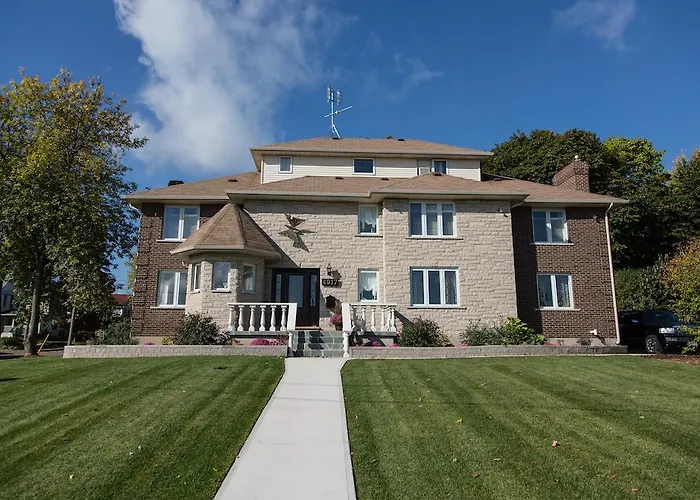 B&B: Butterfly Manor